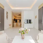 The Opulent Oasis By Newave Apartment *