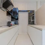 Apartment The Opulent Oasis By Newave *